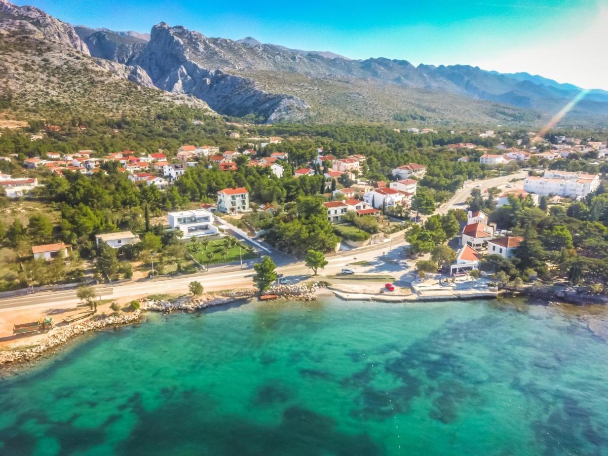 In Olive Garden Apartment Starigrad Paklenica Exterior photo
